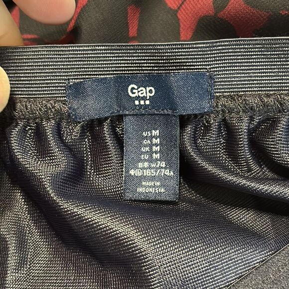 GAP Size Medium Navy Blue Maroon Wine Floral Stretch Pull On Semi Sheer Skirt - Picture 6 of 8